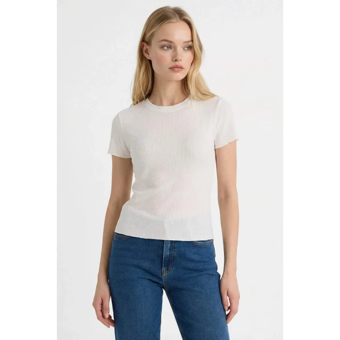 Defacto K7064AZWT32 Beyaz Fıtted Fitilli Kaşkorse Tişört