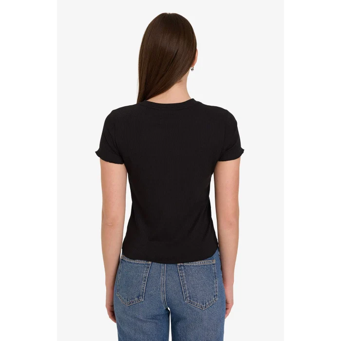 Defacto K7064AZBK81 Siyah Fıtted Fitilli Kaşkorse Tişört