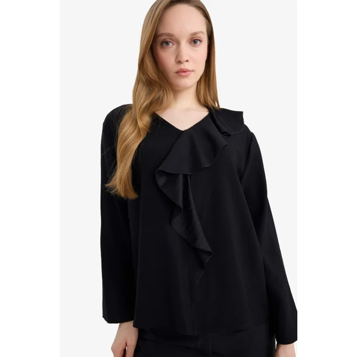 Defacto G9142AXBK81 Siyah Relax Fıt Krinkıl Kumaş Volanlı Bluz