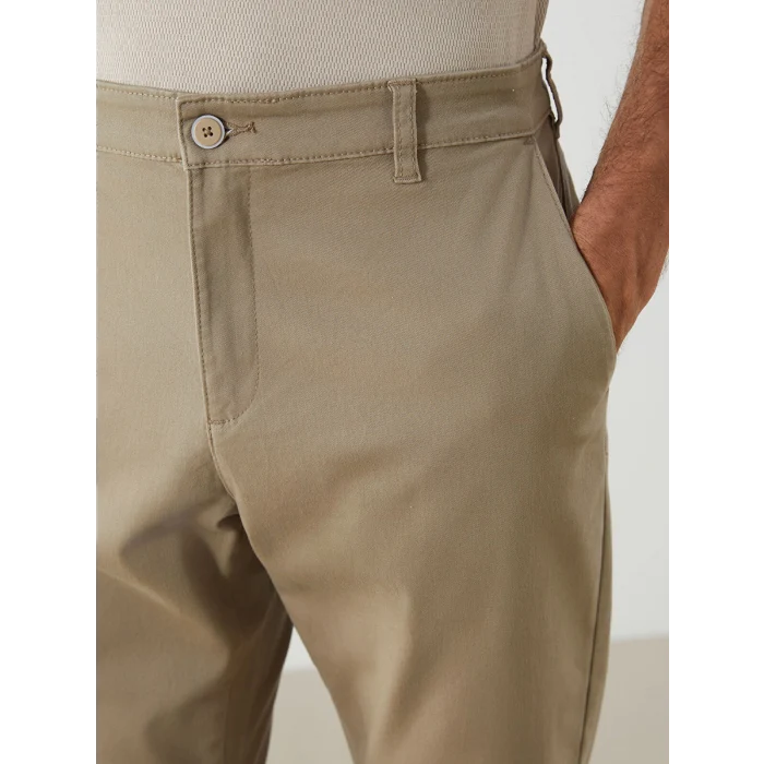 LCWAIKIKI Classic Bej Dar Kalıp Erkek Chino Pantolon
