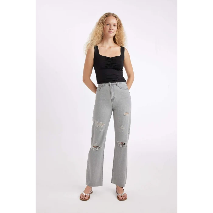 Defacto D4042AXBK81 Siyah Fıtted Kalp Yaka Atlet