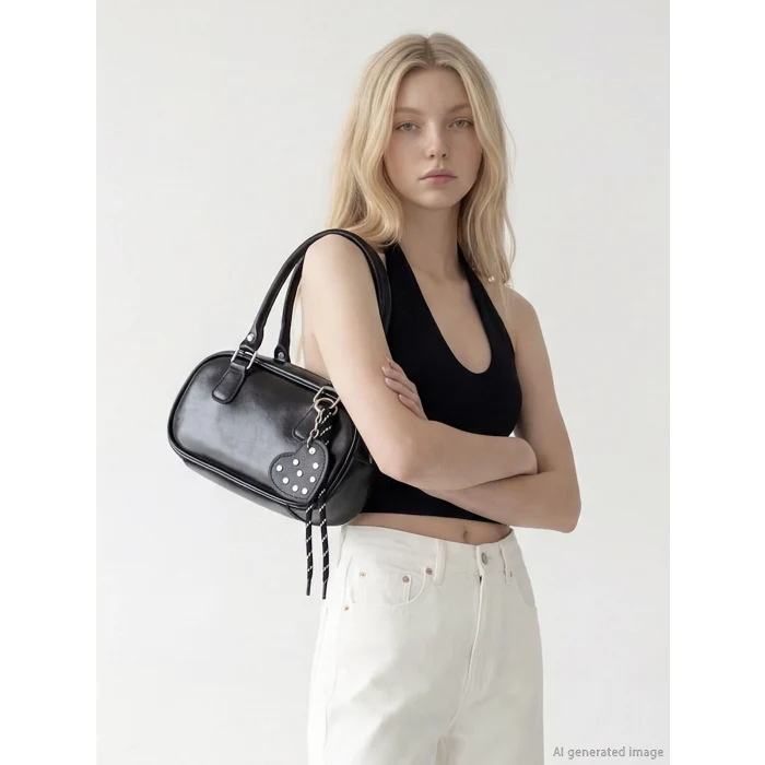 LCW ACCESSORIES Siyah Deri Görünümlü Kadın Omuz Çantası