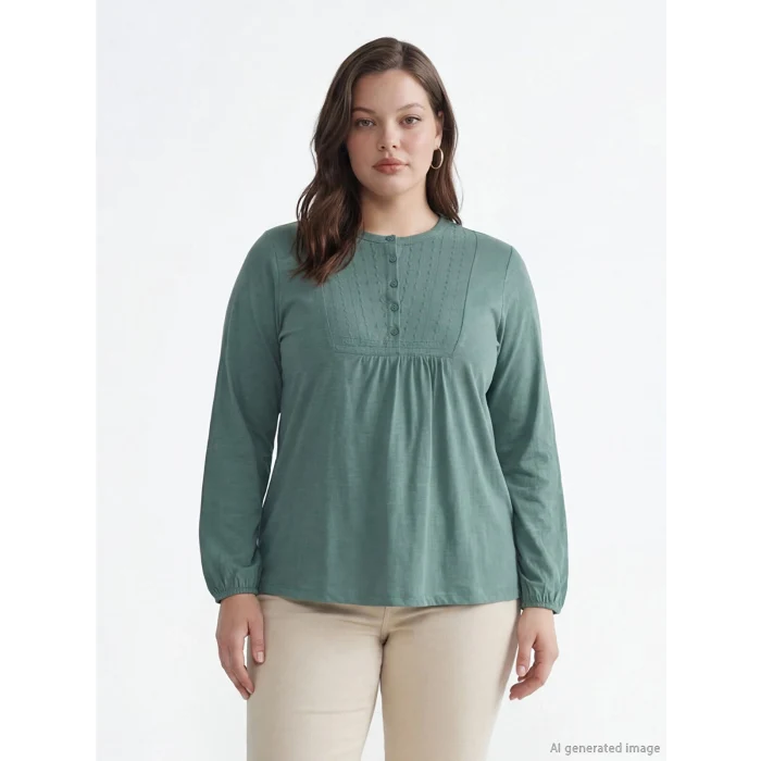 LCW Grace Yeşil Bisiklet Yaka Nakışlı Bluz