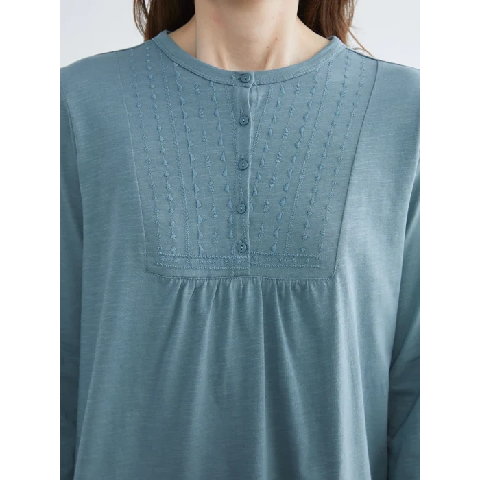 LCW Grace Mavi Bisiklet Yaka Nakışlı Bluz