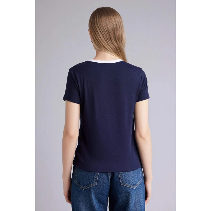 Defacto H1402AXNV251 Lacivert Regular Fıt Bisiklet Yaka Baskılı Ribana Kısa Kollu Tişört