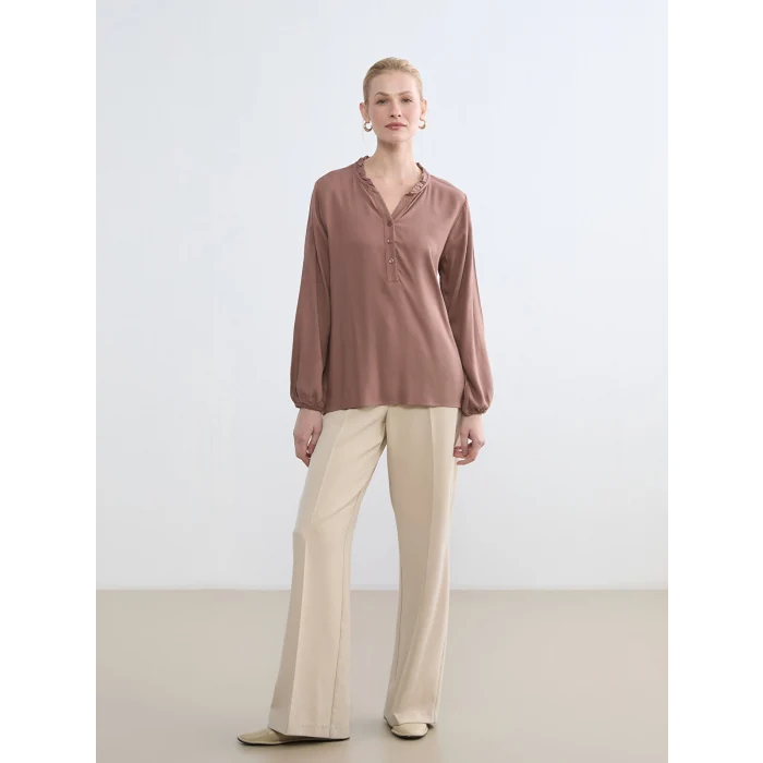 LCW Grace Pembe Fırfırlı Kaçık Yaka Bluz