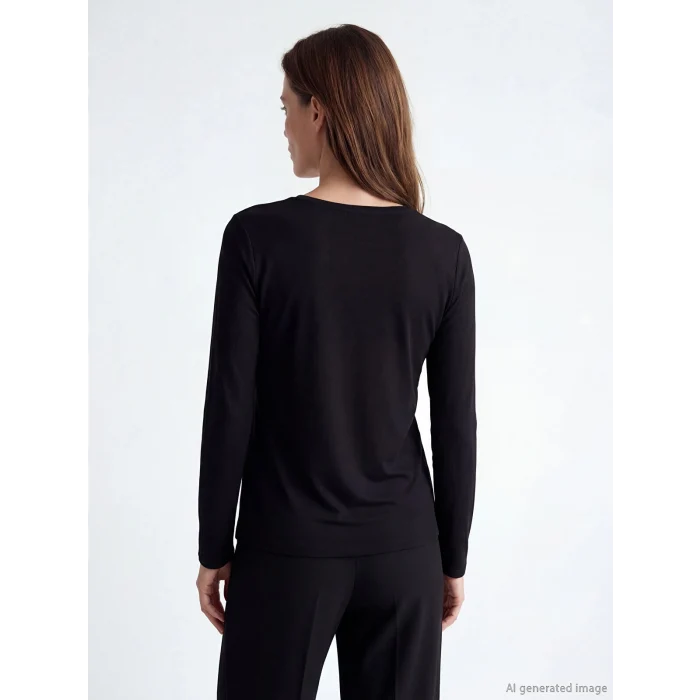 LCW Grace Siyah Bisiklet Yaka Desenli Bluz