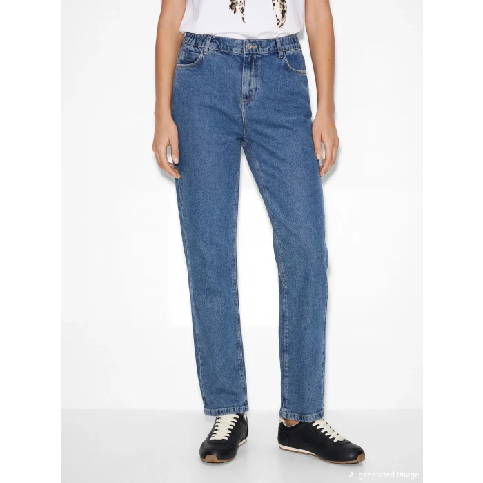 LCWAIKIKI Classic İndigo Beli Lastikli Straight Fit Kadın Jean Pantolon