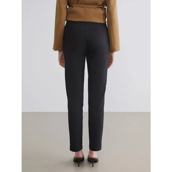 LCWAIKIKI Classic Siyah Dar Fit Kadın Pantolon