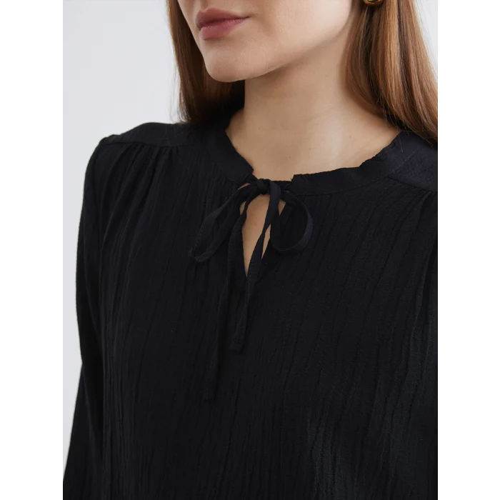 LCW EVERYDAY Siyah Bağlamalı Yaka Dokulu Bluz