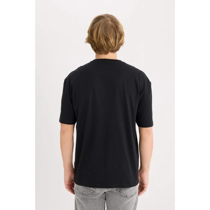 Defacto D5568AXBK81 Siyah %100 Pamuk Boxy Fit Bisiklet Yaka Baskılı Kısa Kollu Tişört
