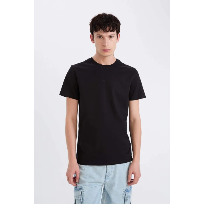 Defacto D5566AXBK81 Siyah %100 Pamuk Slim Fit Dar Kesim Bisiklet Yaka Baskılı Kısa Kollu Tişört