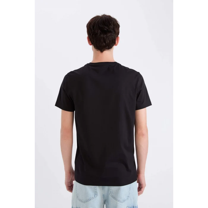 Defacto D5566AXBK81 Siyah %100 Pamuk Slim Fit Dar Kesim Bisiklet Yaka Baskılı Kısa Kollu Tişört