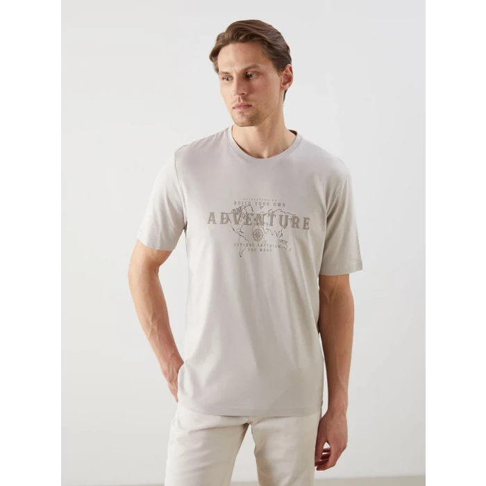 LCWAIKIKI Classic Bej Bisiklet Yaka Baskılı Penye Erkek Tişört