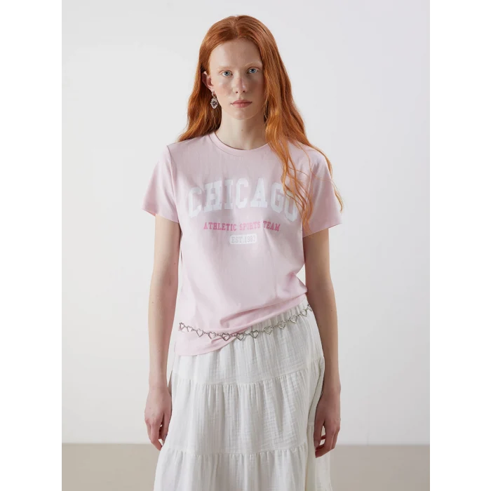 XSIDE Pembe Bisiklet Yaka Chicago Baskılı Kadın Tişört