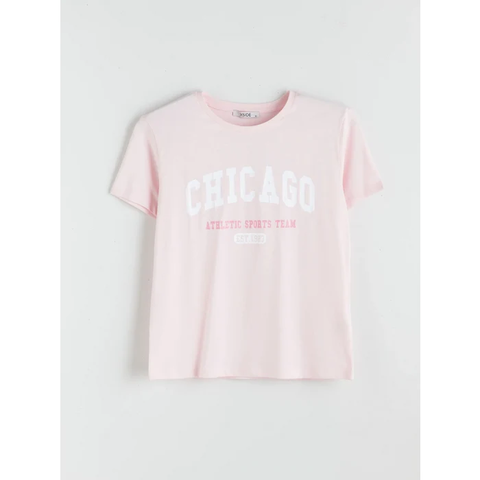 XSIDE Pembe Bisiklet Yaka Chicago Baskılı Kadın Tişört