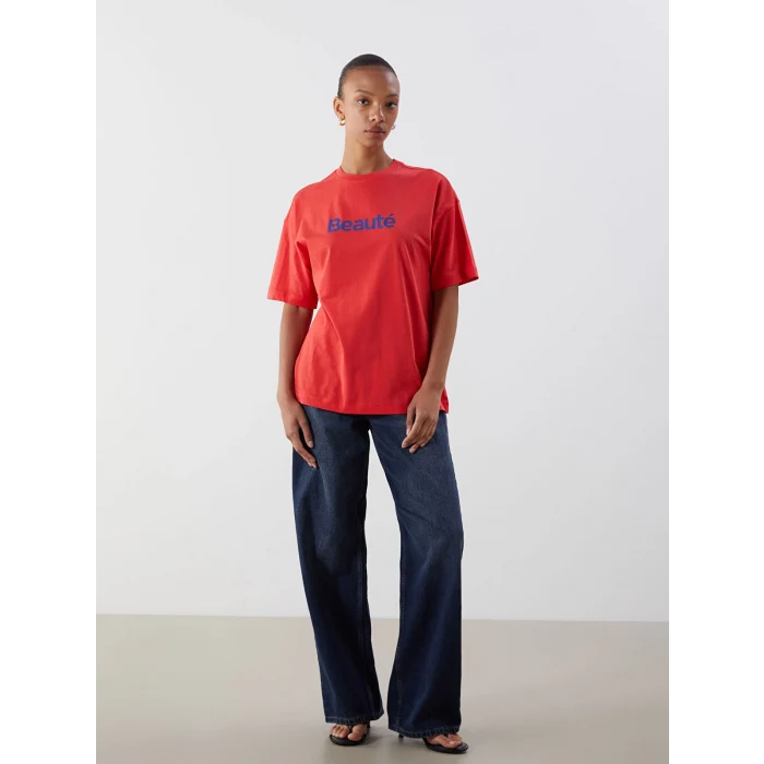 LCW Vision Kırmızı Bisiklet Yaka Baskılı Oversize Kadın Tişört