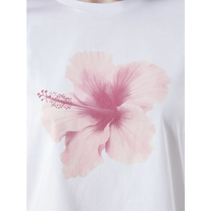 XSIDE Beyaz Bisiklet Yaka Çiçek Baskılı Kadın Tişört