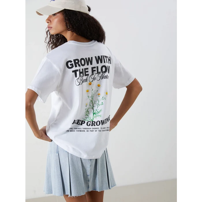 XSIDE Beyaz Bisiklet Yaka Baskılı Kadın Tişört