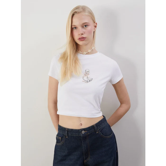 XSIDE Beyaz Bisiklet Yaka Ördek Baskılı Kadın Crop