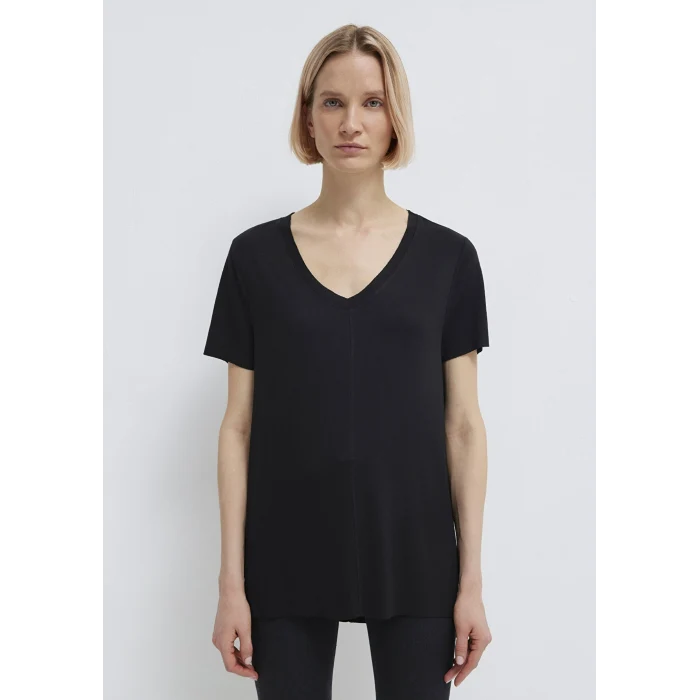 Mavi 166775-900 V Yaka Siyah Basic Viskoz Tişört