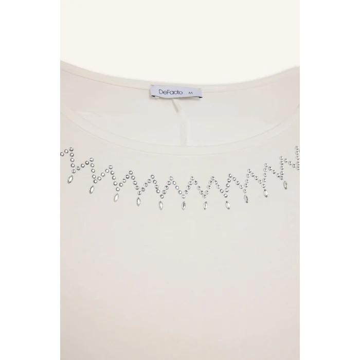 Defacto G3285AXWT32 Beyaz Kayık Yaka Taş Baskılı Kısa Kollu Tişört