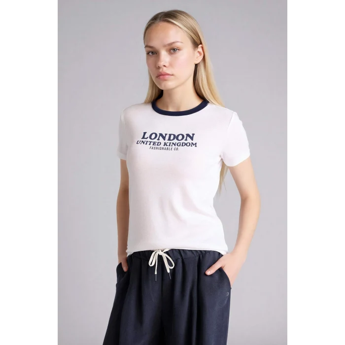 Defacto H1401AXWT34 Beyaz Regular Fıt Baskılı Ribana Tişört