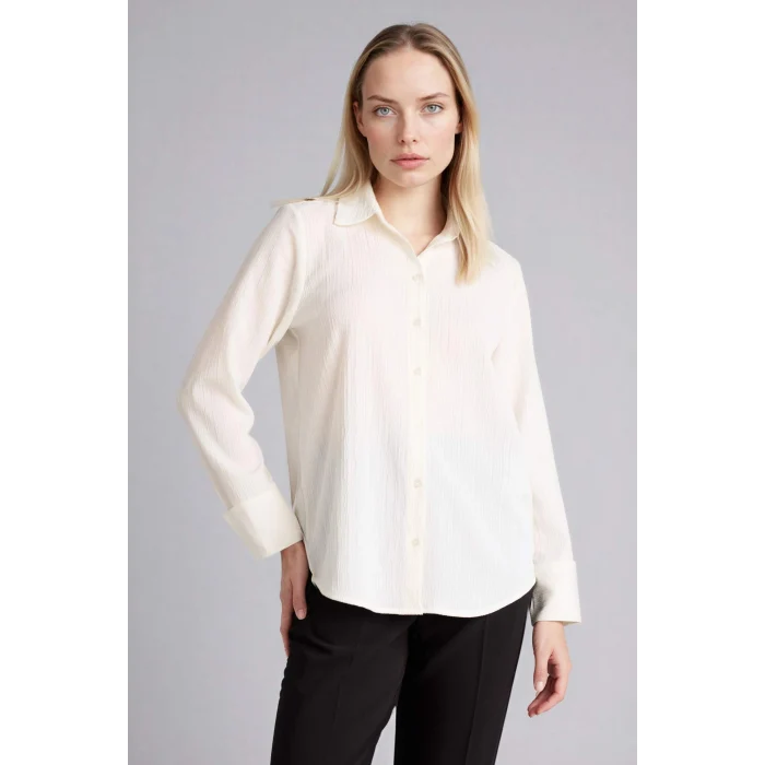 Defacto H0467AXER105 Ekru Regular Fıt Gofre Dokulu Gömlek