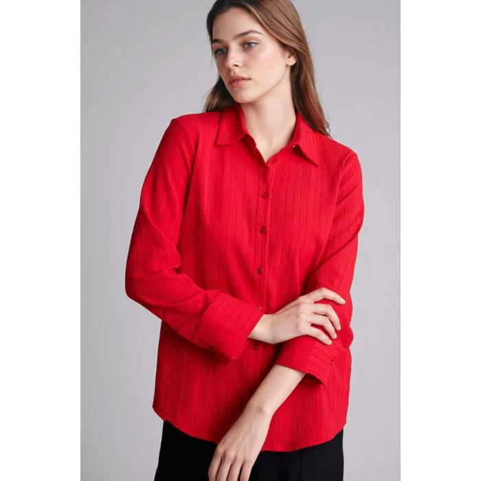 Defacto H0467AXRD256 Kırmızı Regular Fıt Gömlek Yaka Gofre Dokulu Uzun Kollu Gömlek