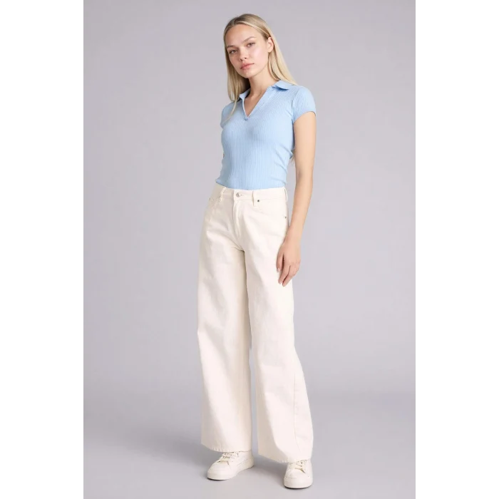 Defacto G8735AXBE415 Mavi Kadınlar Günü Slım Fıt Kaçık Yaka Basıc Düz Fitilli Kaşkorse Kısa Kollu Polo Tişört