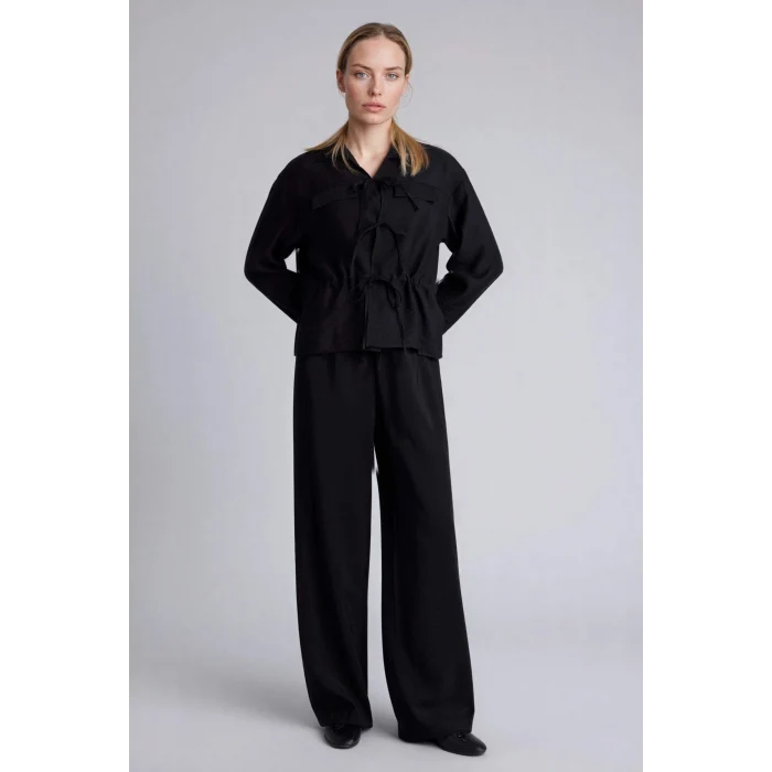 Defacto G8263AXBK81 Siyah Regular Fıt Uzun Kollu Gömlek