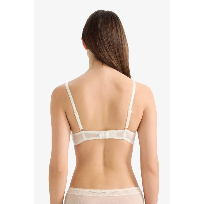 Defacto G2638AXWT16 Beyaz Dantel Detaylı Tül Kaplı Pedli Balenli Tişört Bra