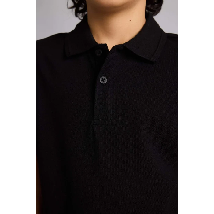 Defacto K1689A6BK81 Siyah Regular Fıt Polo Yaka Basıc Düz Pike Kısa Kollu Polo Tişört Erkek Çocuk