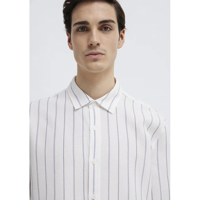 Mavi 0211384-86702 Mavi Çizgili Ekru Gömlek