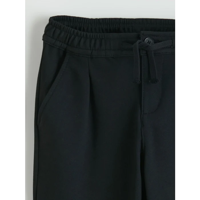 LCW Kids Siyah Beli Lastikli Pileli Erkek Çocuk Pantolon