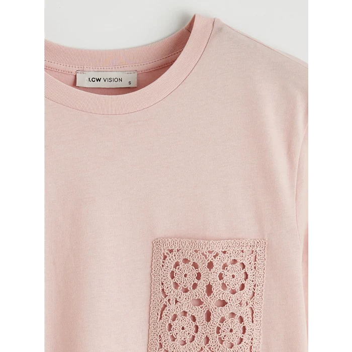 LCW Vision Pembe Bisiklet Yaka Nakışlı Kadın Tişört