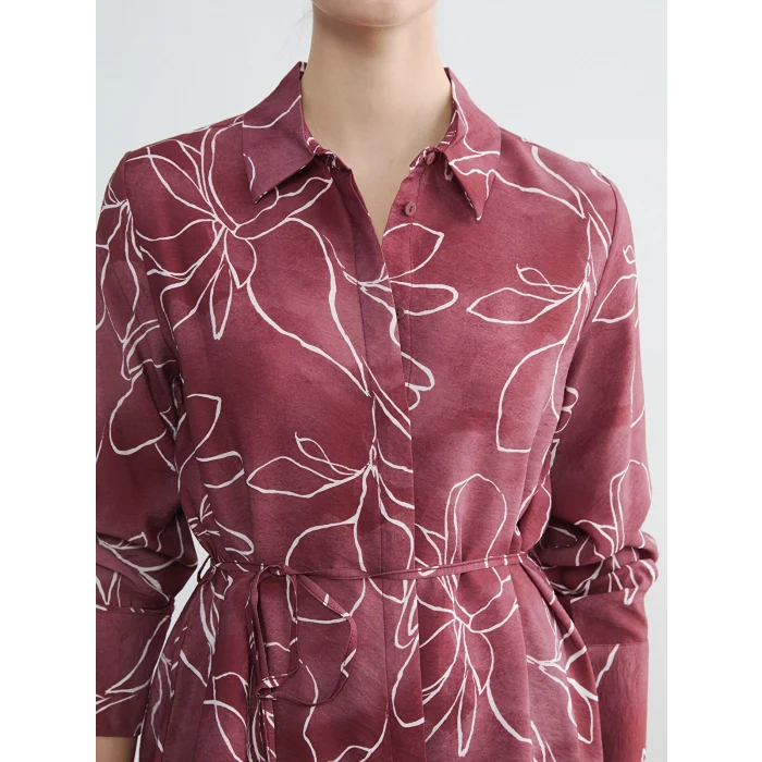 LCWAIKIKI Classic Kırmızı Çiçekli Kuşaklı Kadın Gömlek Tunik