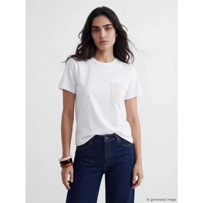 LCW Vision Ekru Bisiklet Yaka Nakışlı Kadın Tişört