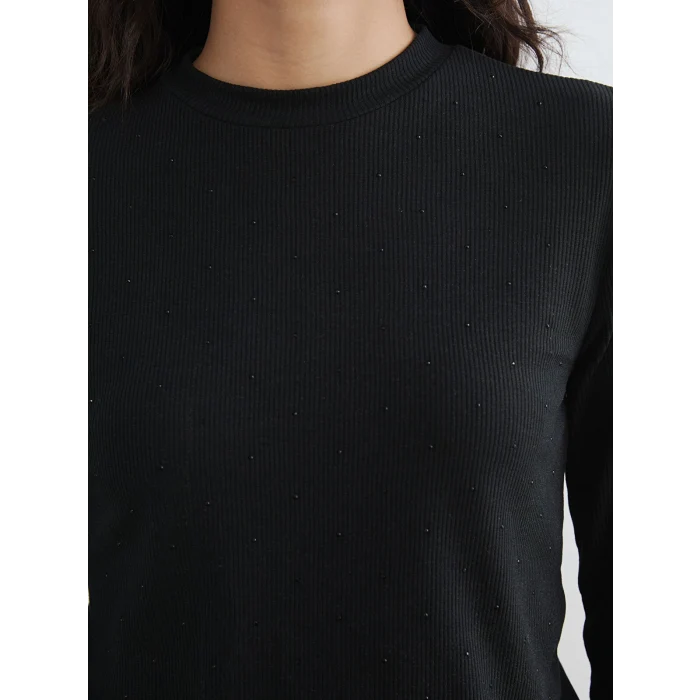 LCW Modest Siyah Bisiklet Yaka Taşlı Kadın Tişört