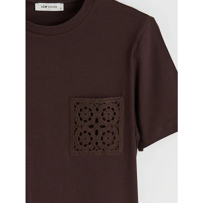 LCW Vision Kahverengi Bisiklet Yaka Nakışlı Kadın Tişört