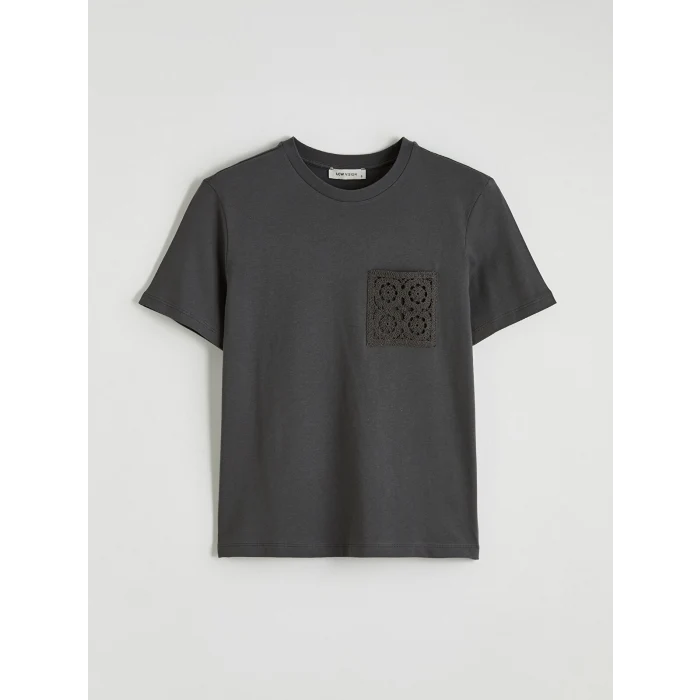 LCW Vision Antrasit Bisiklet Yaka Nakışlı Kadın Tişört