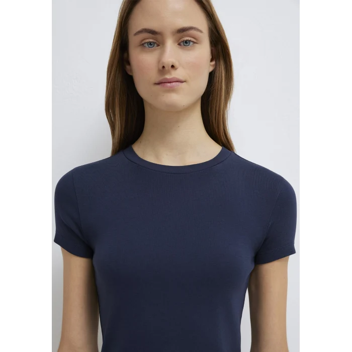 Mavi 1600814-85315 Lacivert Basic Crop Tişört