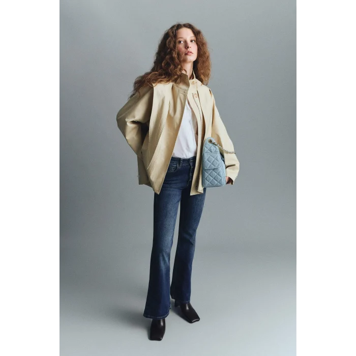 Defacto G8880AXNM28 Mavi Mia Flare Fıt Normal Bel Uzun Jean Yıkamalı Pantolon