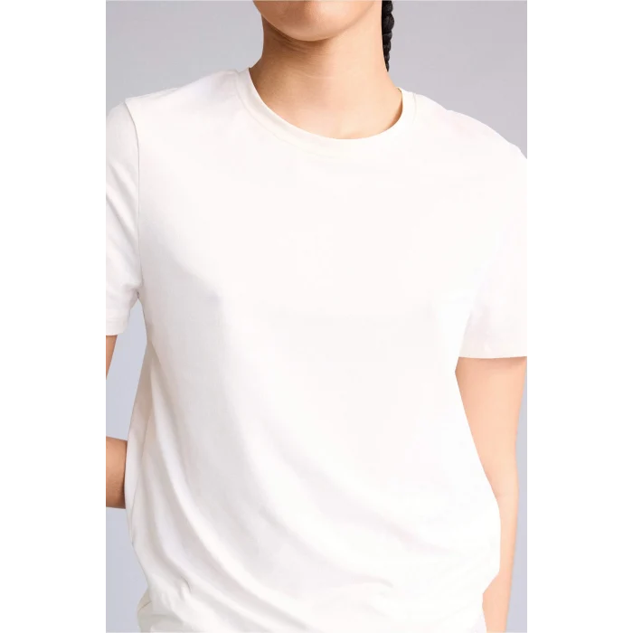 Defacto D2296AXER105 Ekru Standart Fıt Bisiklet Yaka Sporcu Kısa Kollu Tişört