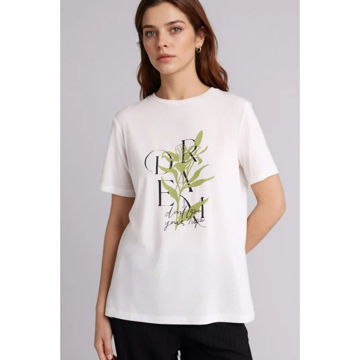 Defacto H1451AXER105 Ekru Regular Fıt Bisiklet Yaka Çiçekli Kısa Kollu Tişört