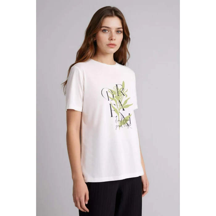 Defacto H1451AXER105 Ekru Regular Fıt Bisiklet Yaka Çiçekli Kısa Kollu Tişört