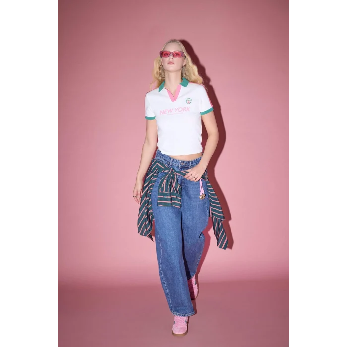 Defacto H0166AXWT32 Beyaz Fıtted V Yaka Baskılı Ribana Kısa Kollu Tişört