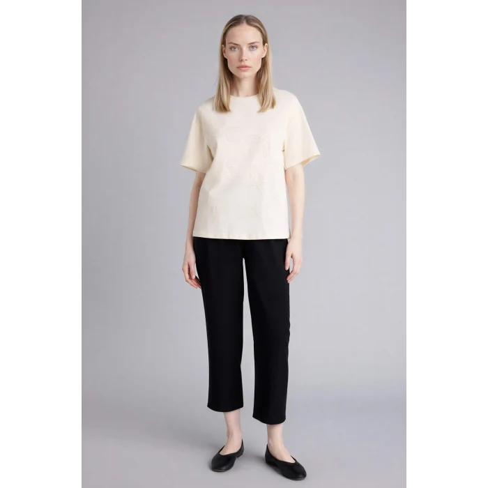 Defacto G9263AXER105 Ekru Relax Fıt Desenli Penye Tişört