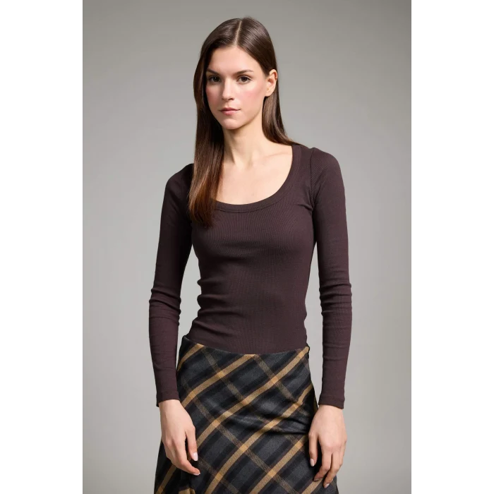 Defacto G8479AXBN340 Kahve Slım Fıt Yuvarlak Yaka Basıc Düz Fitilli Kaşkorse Uzun Kollu Tişört