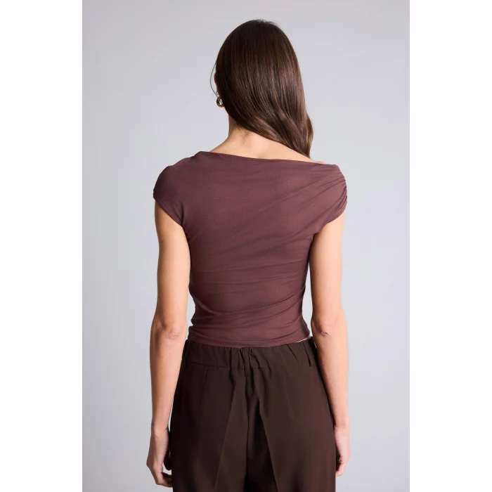 Defacto H1586AXBN334 Kahve Slım Fıt Kayık Yaka Kısa Kollu Tişört